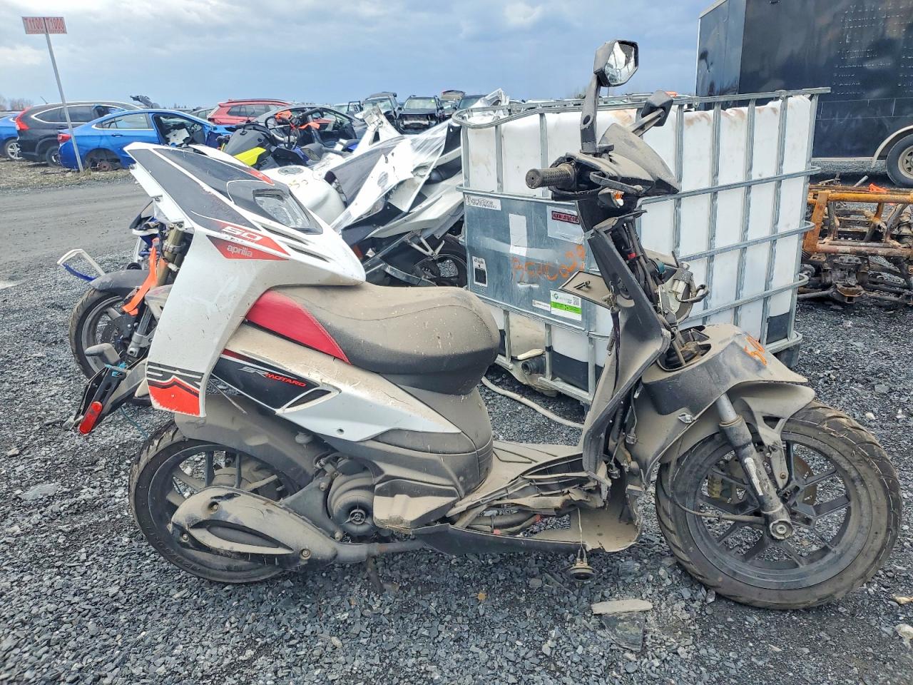 2022 APRILIA SR MOTARD 50