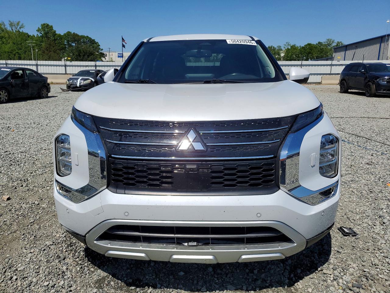 MITSUBISHI OUTLANDER 2023 — 6