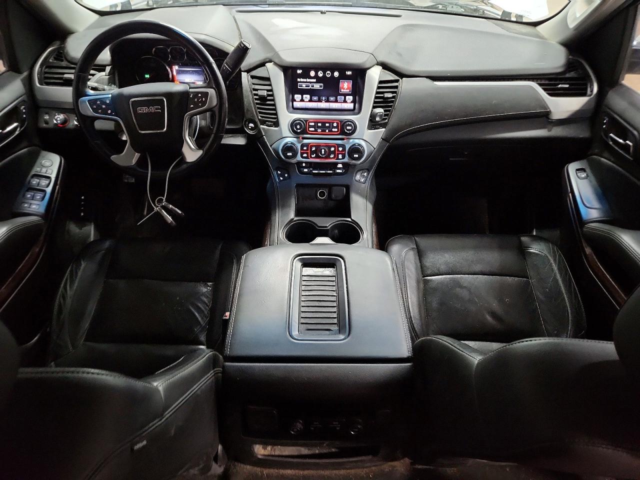 GMC YUKON 2016 — 9