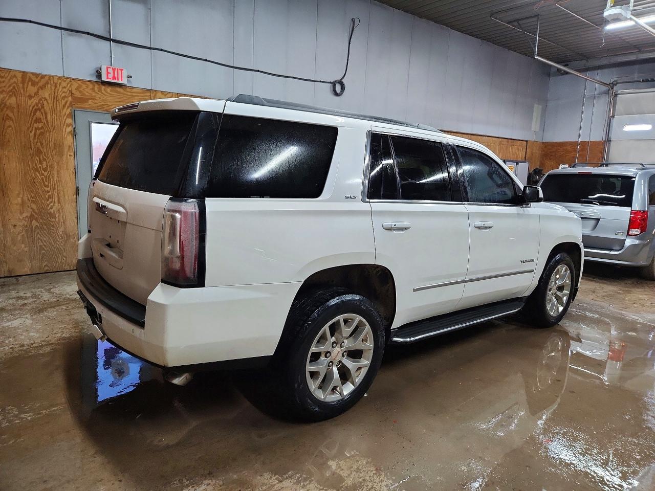 GMC YUKON 2016 — 4