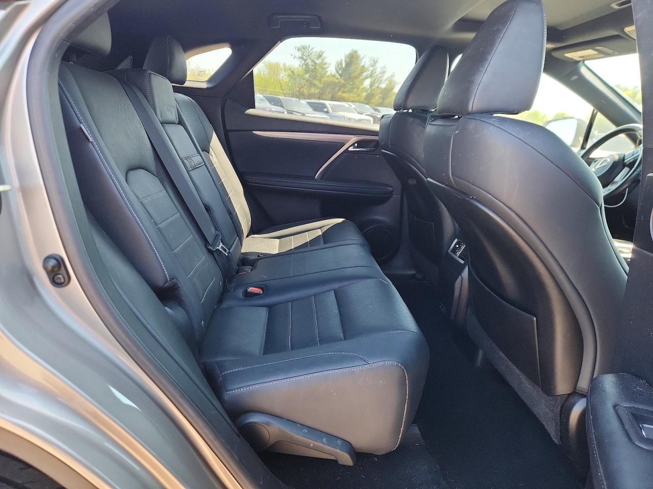 LEXUS RX 2021 — 11
