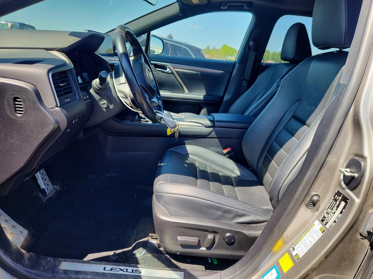 LEXUS RX 2021 — 8