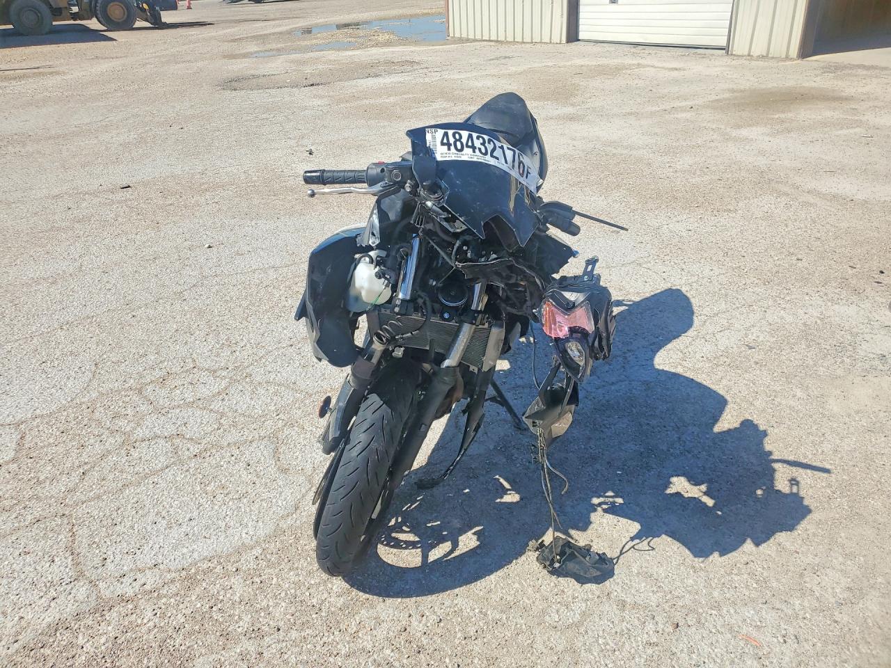 KAWASAKI EX500 2026 — 3