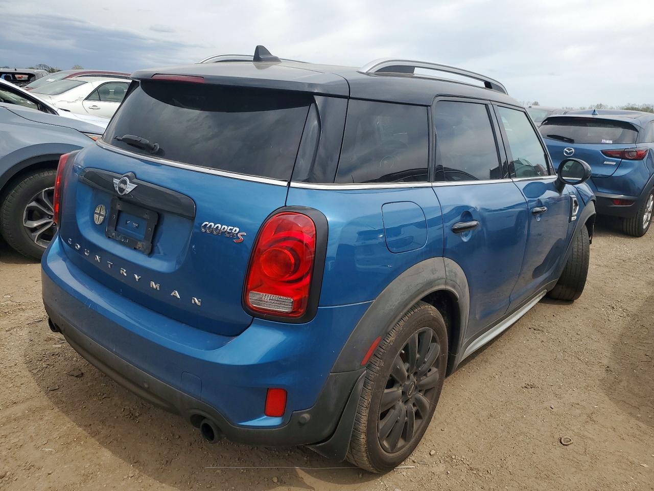 MINI COOPER 2017 — 4