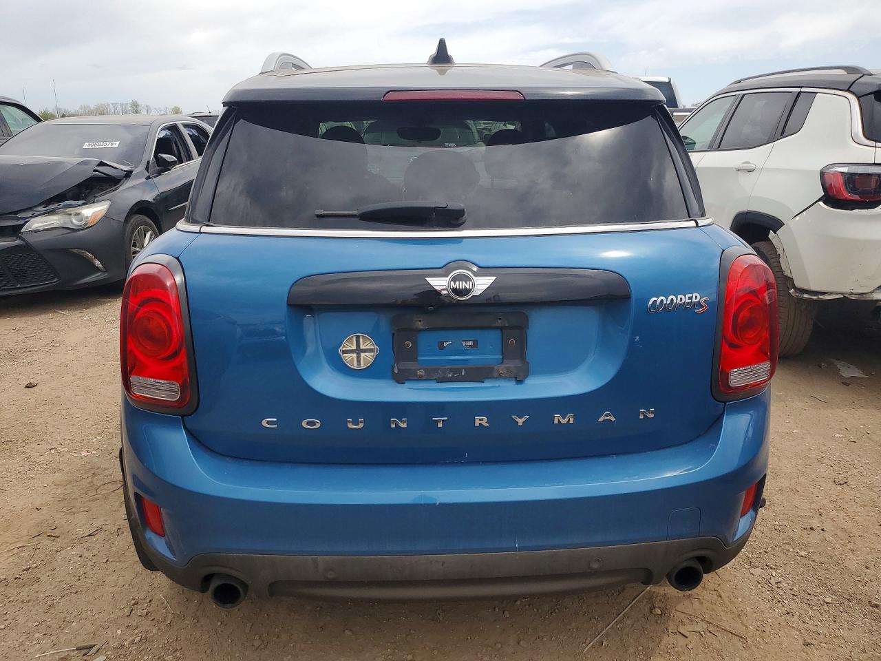 MINI COOPER 2017 — 7