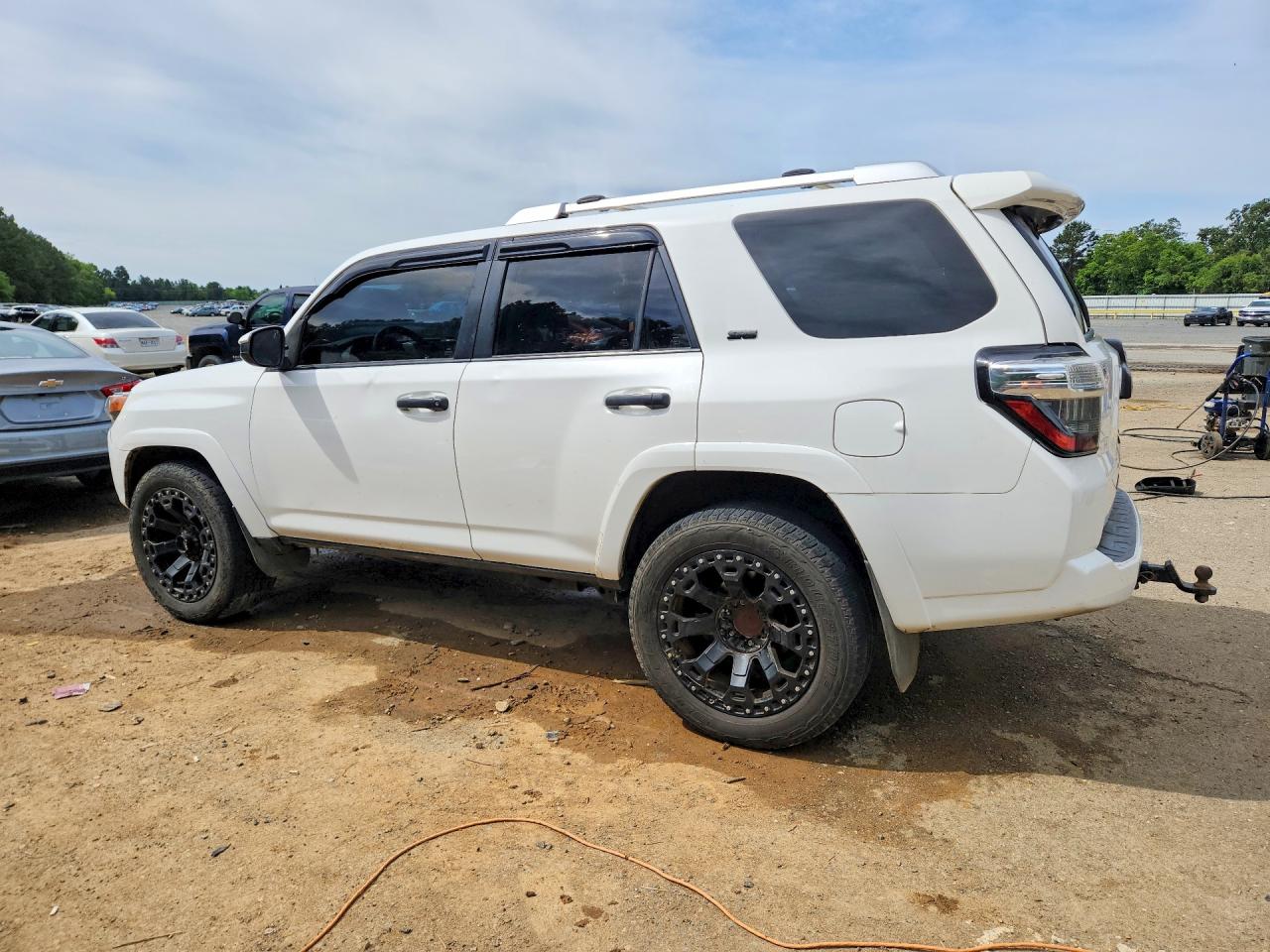 TOYOTA 4RUNNER 2014 — 3