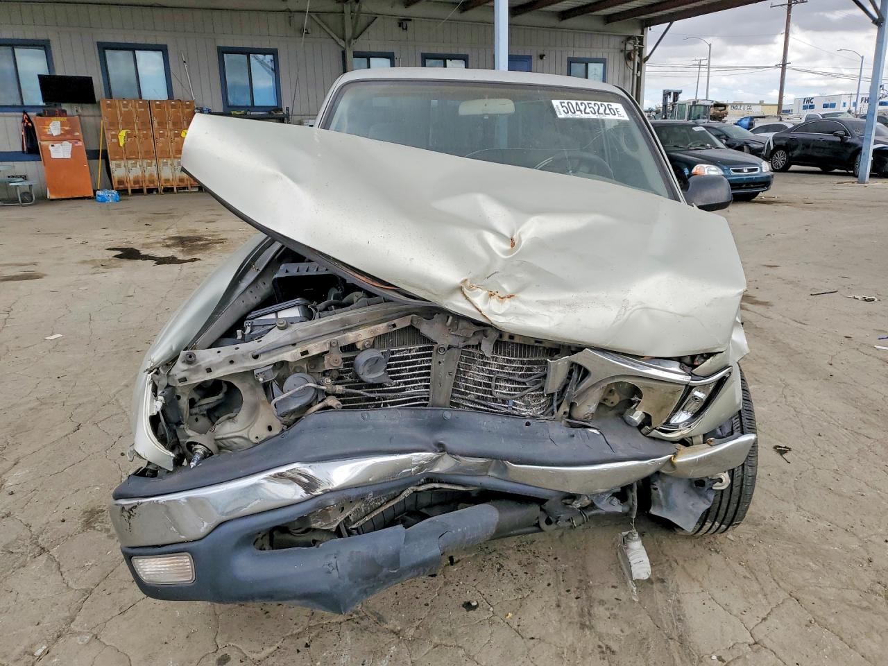 TOYOTA TACOMA 2002 — 6