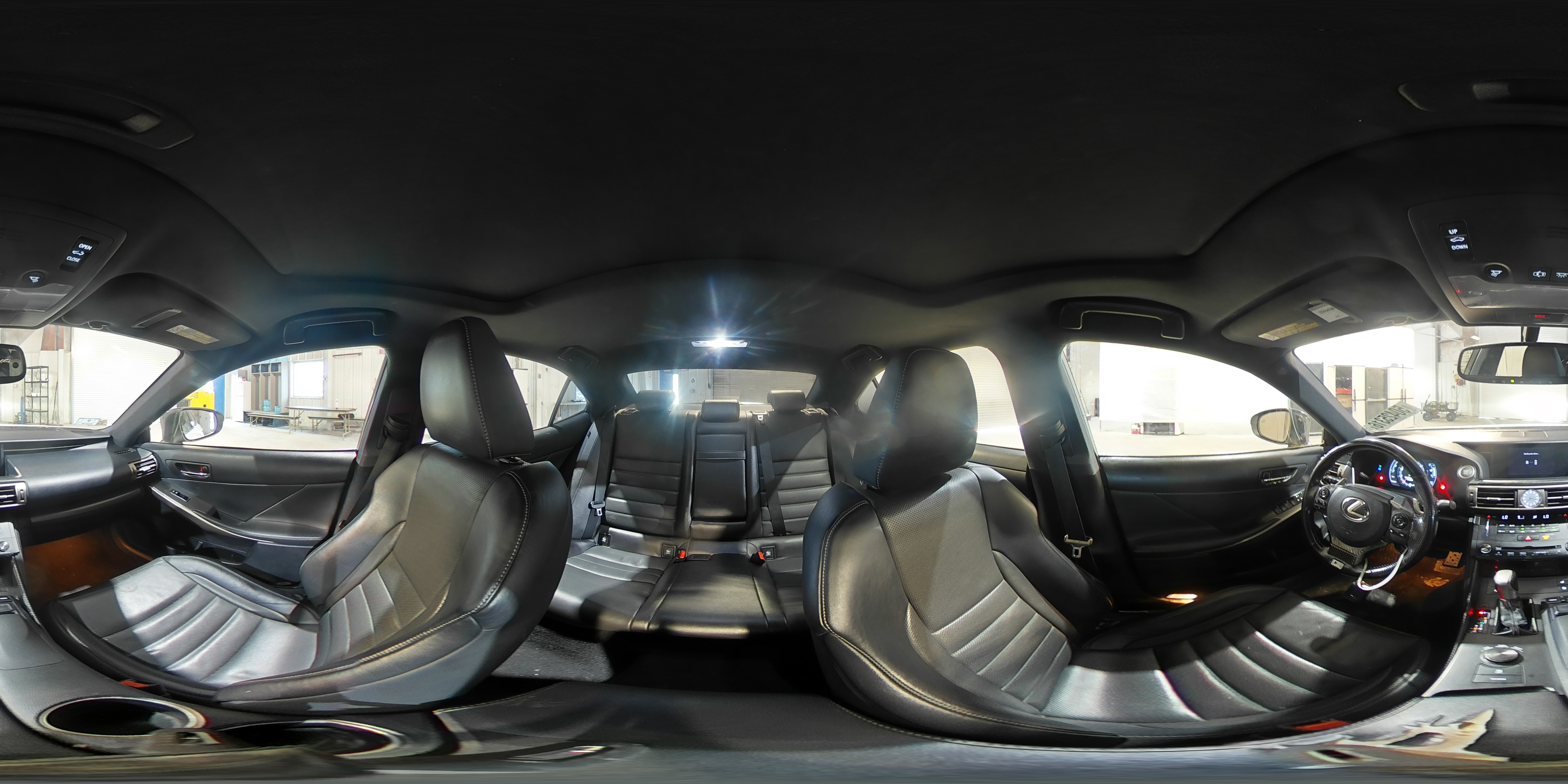 LEXUS IS 2016 — 14