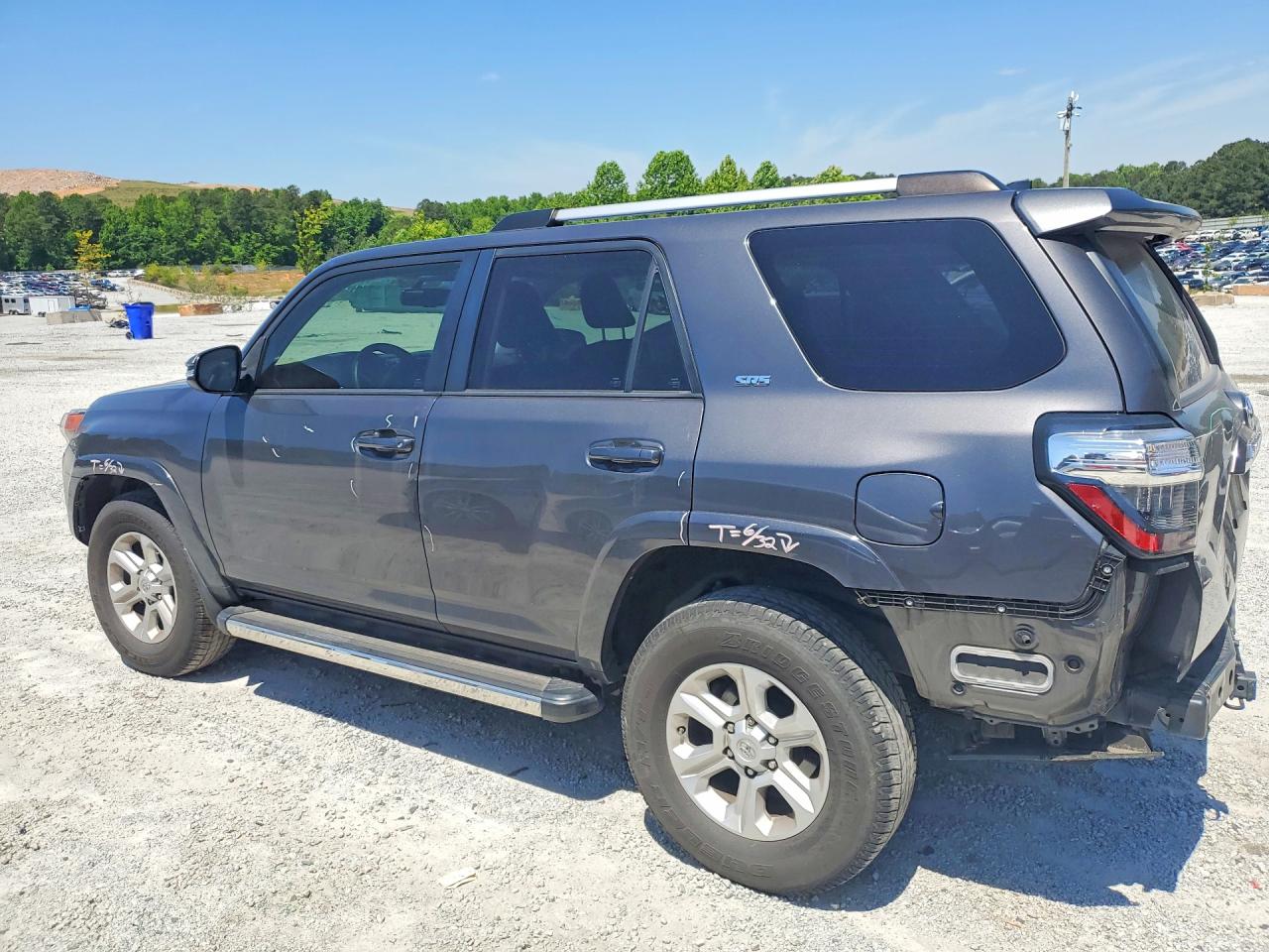 TOYOTA 4RUNNER 2019 — 3