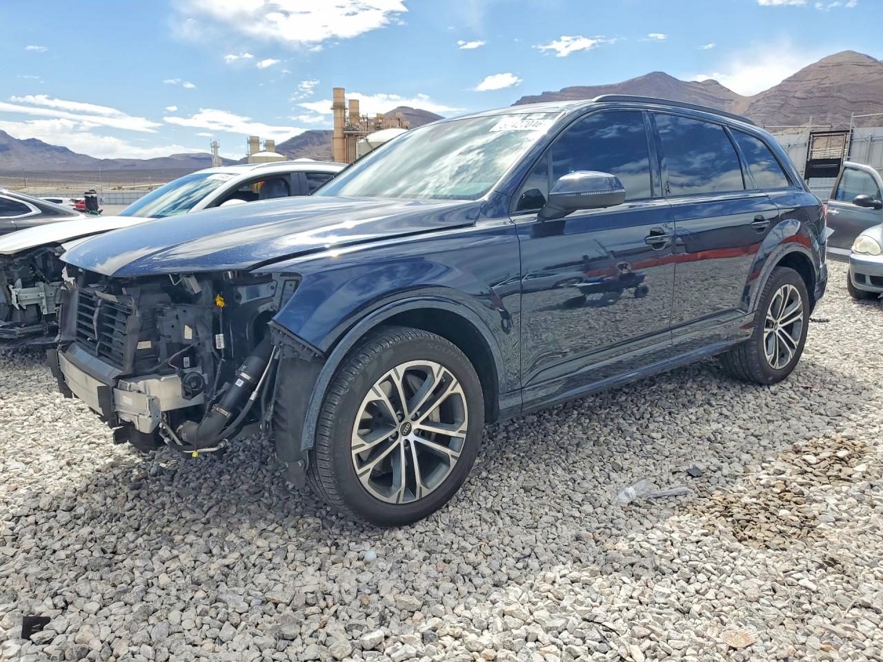 AUDI Q7 2025 — 2