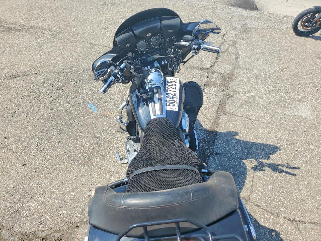 HARLEY-DAVIDSON FLHTCU 2011 — 7