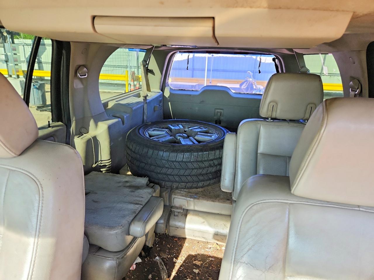 FORD EXPEDITION 2008 — 11