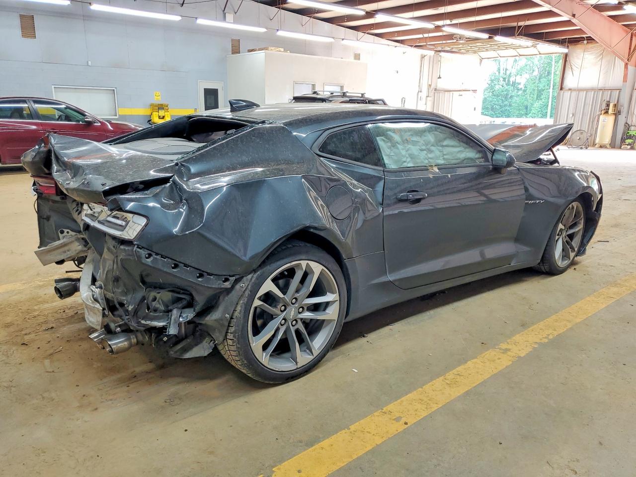 CHEVROLET CAMARO 2017 — 4