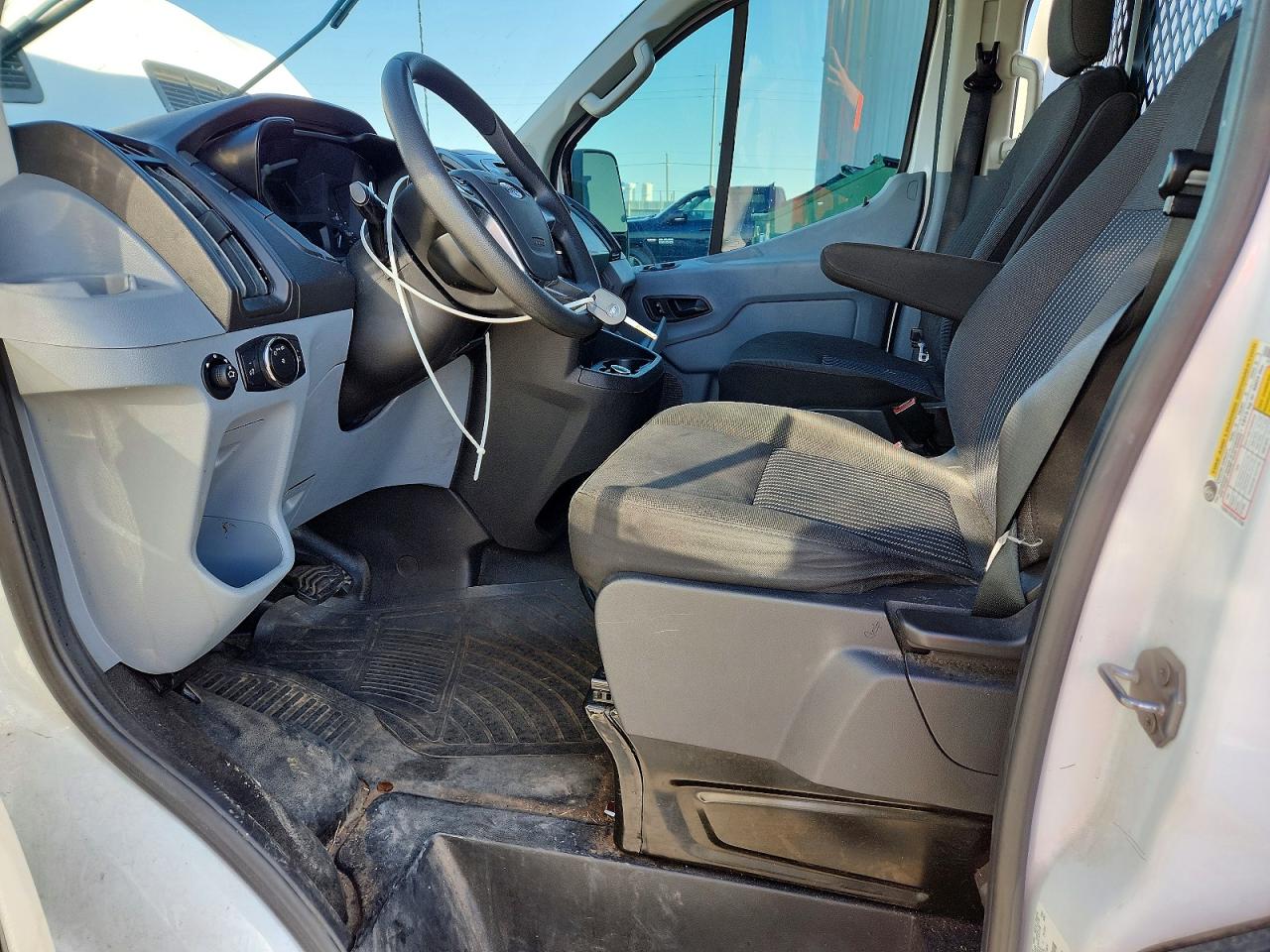 FORD TRANSIT 2018 — 8