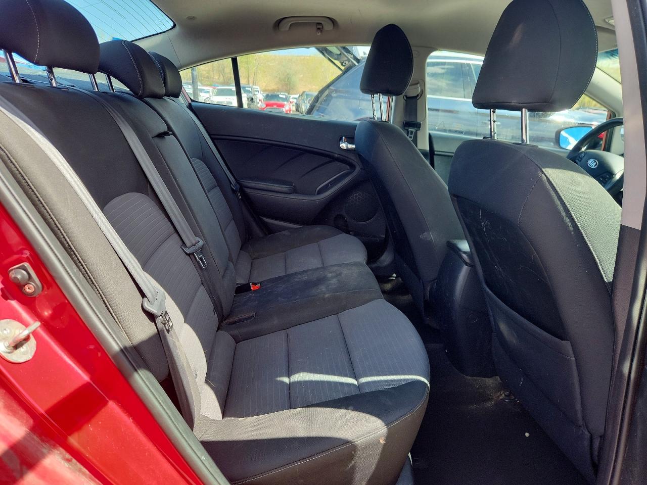 KIA FORTE 2015 — 11