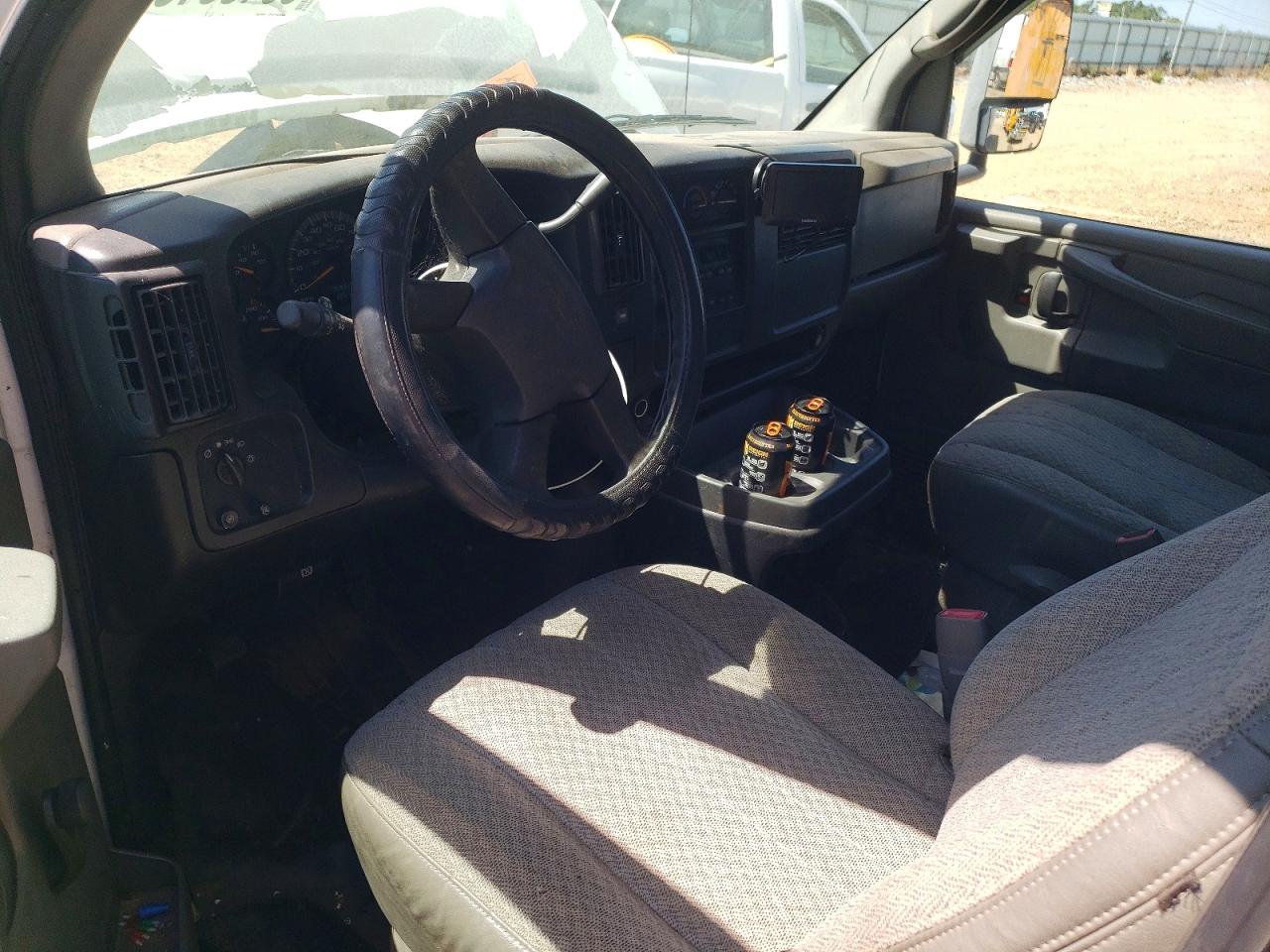 CHEVROLET EXPRESS G3500 2005 — 9