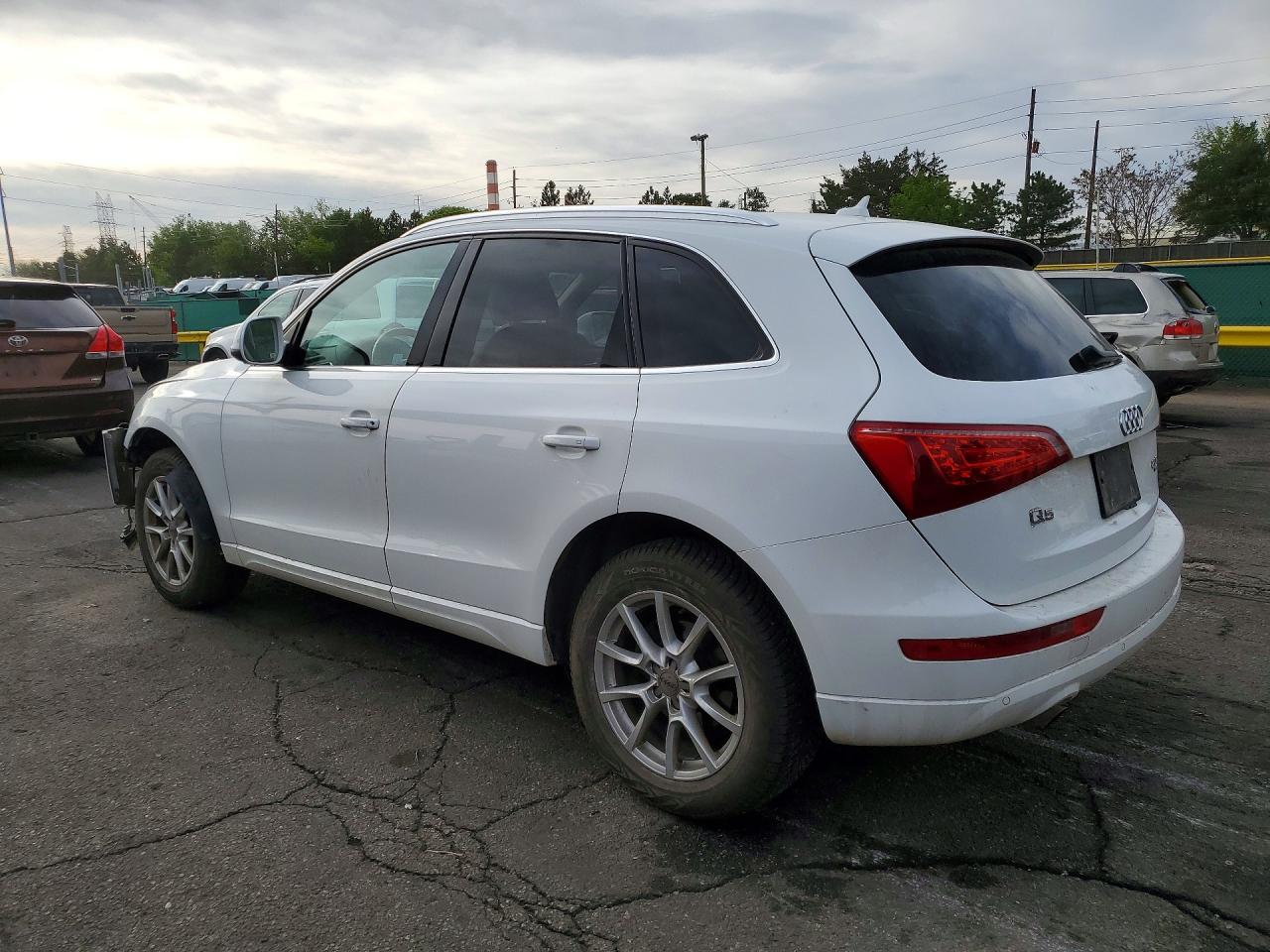 AUDI Q5 2011 — 3