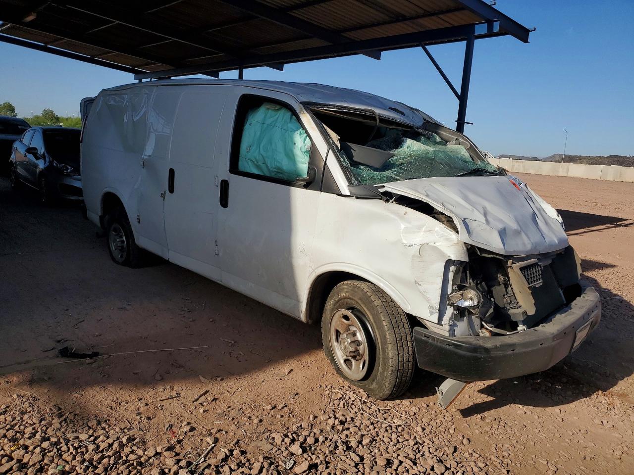 CHEVROLET EXPRESS G2500 2020 — 5