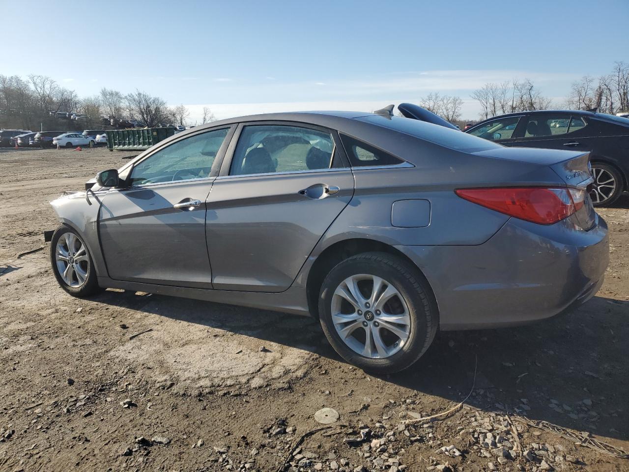 HYUNDAI SONATA 2011 — 3