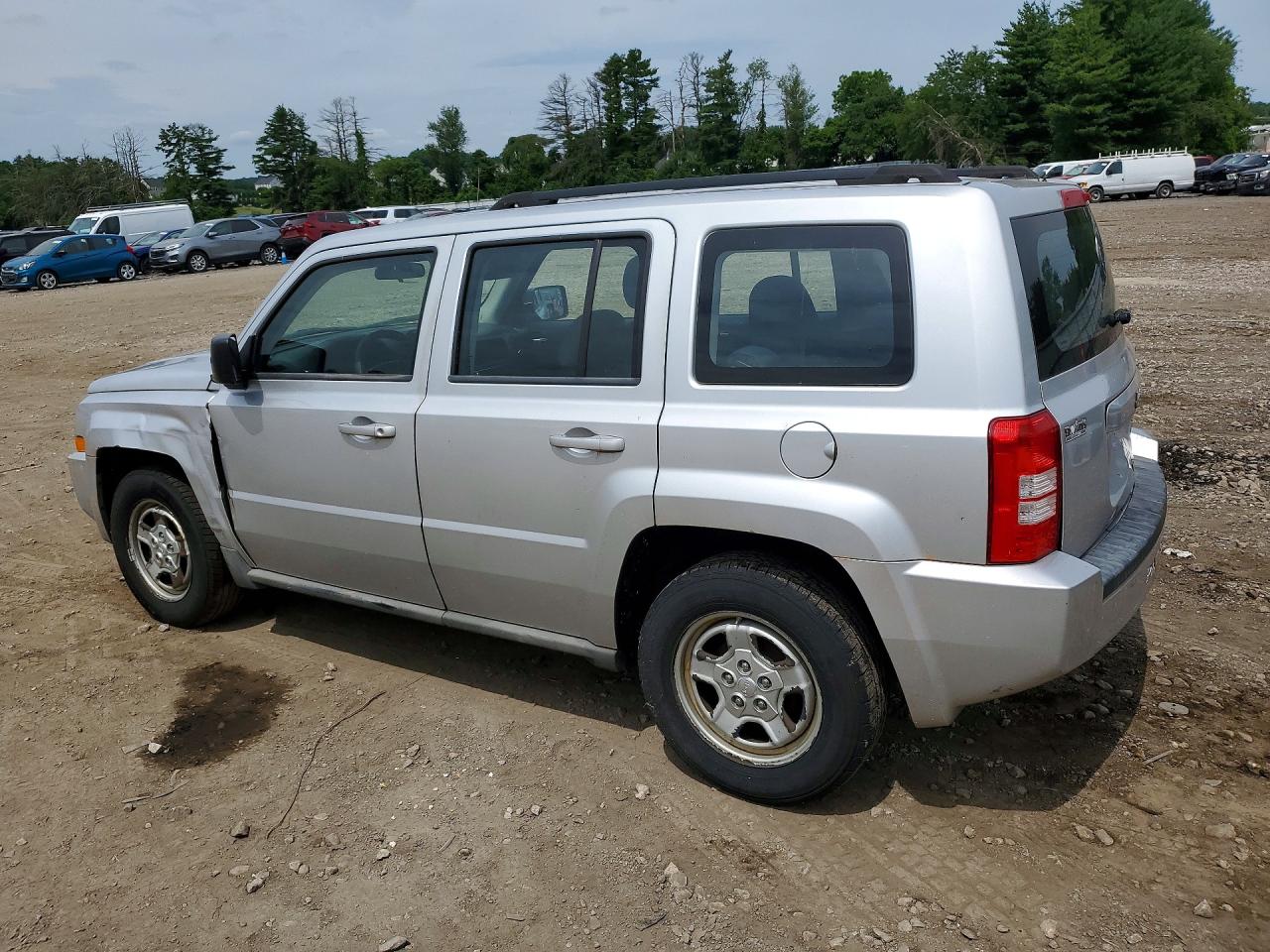 JEEP PATRIOT 2010 — 3