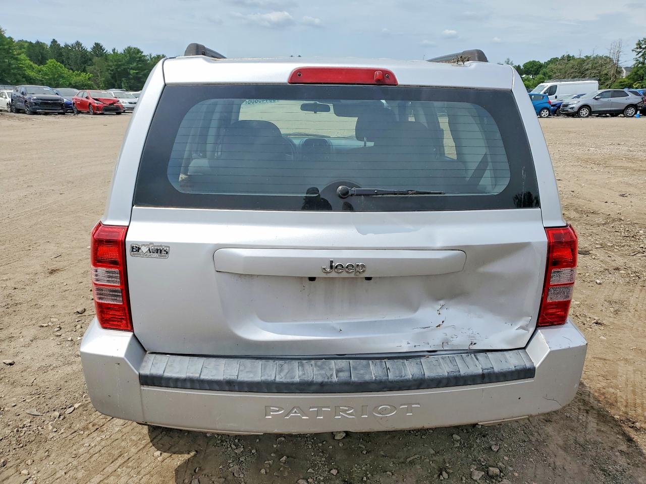 JEEP PATRIOT 2010 — 7