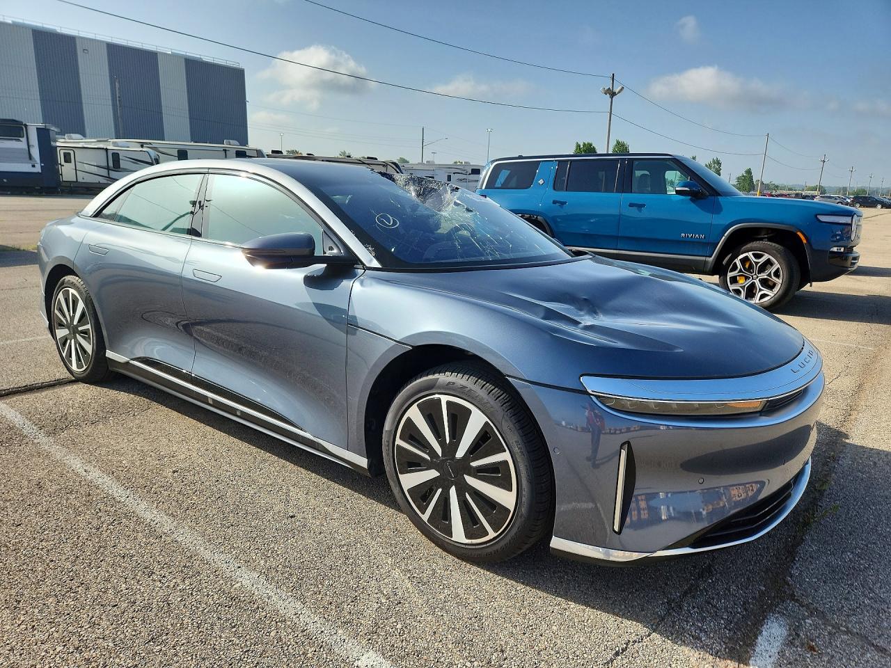 LUCID MOTORS AIR 2025 — 5