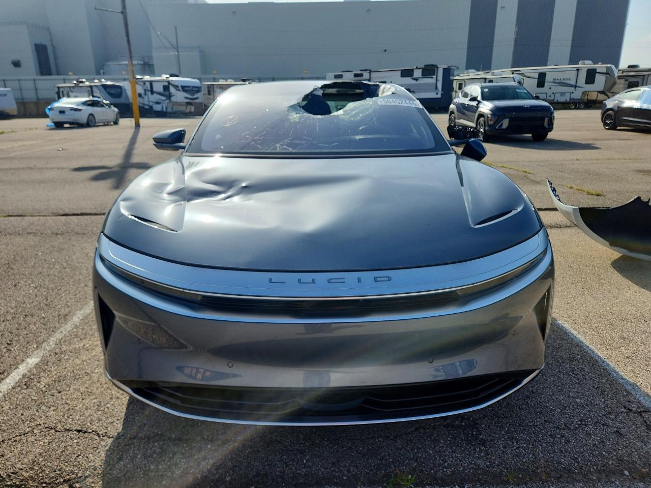 LUCID MOTORS AIR 2025 — 6