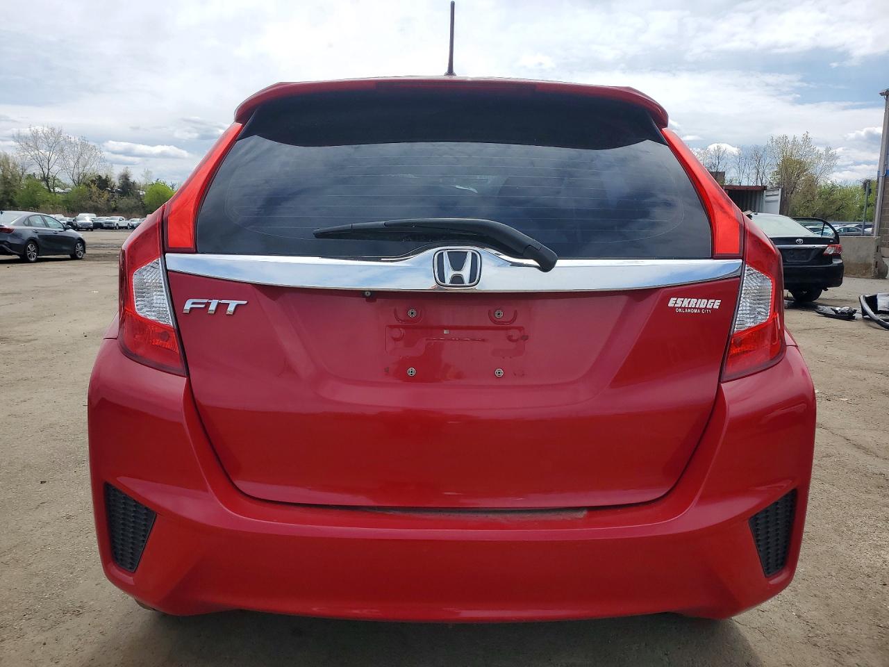 HONDA FIT 2015 — 7