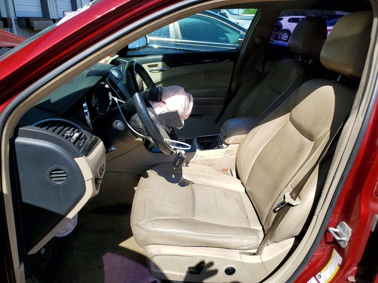 CHRYSLER 300 2013 — 8