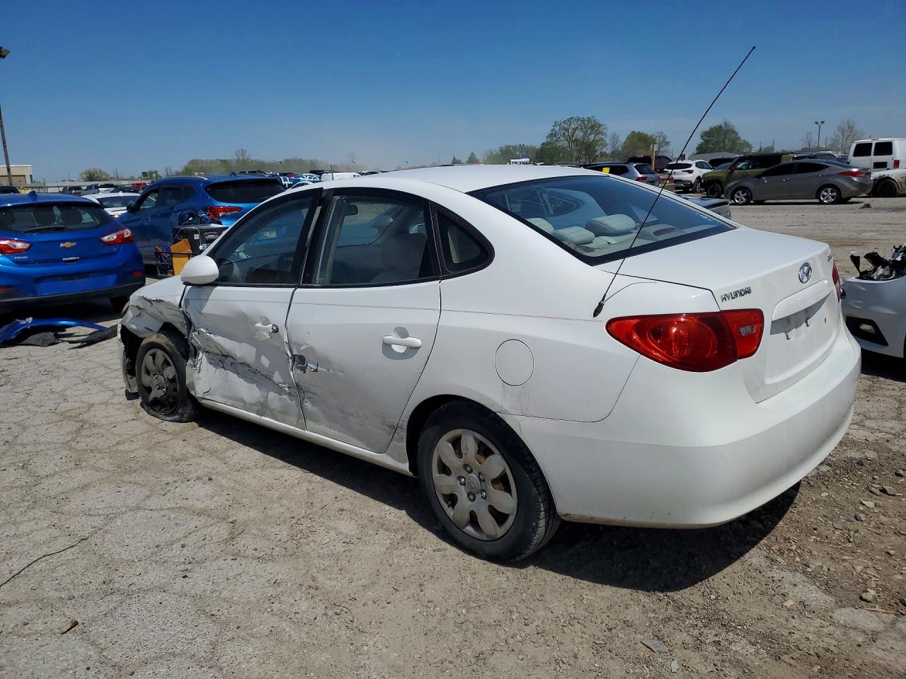 HYUNDAI ELANTRA 2007 — 3