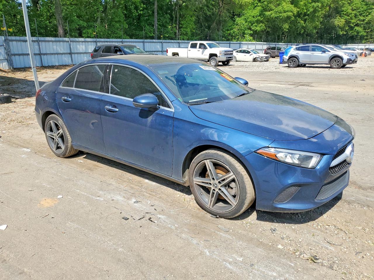 2019 MERCEDES-BENZ A 220