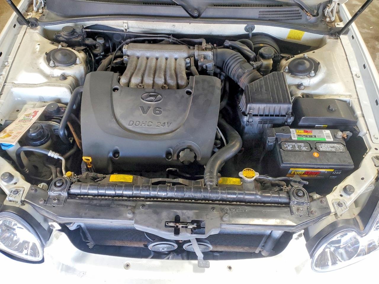 HYUNDAI SONATA 2005 — 12