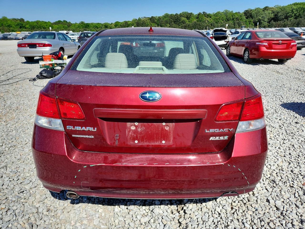 SUBARU LEGACY 2014 — 7