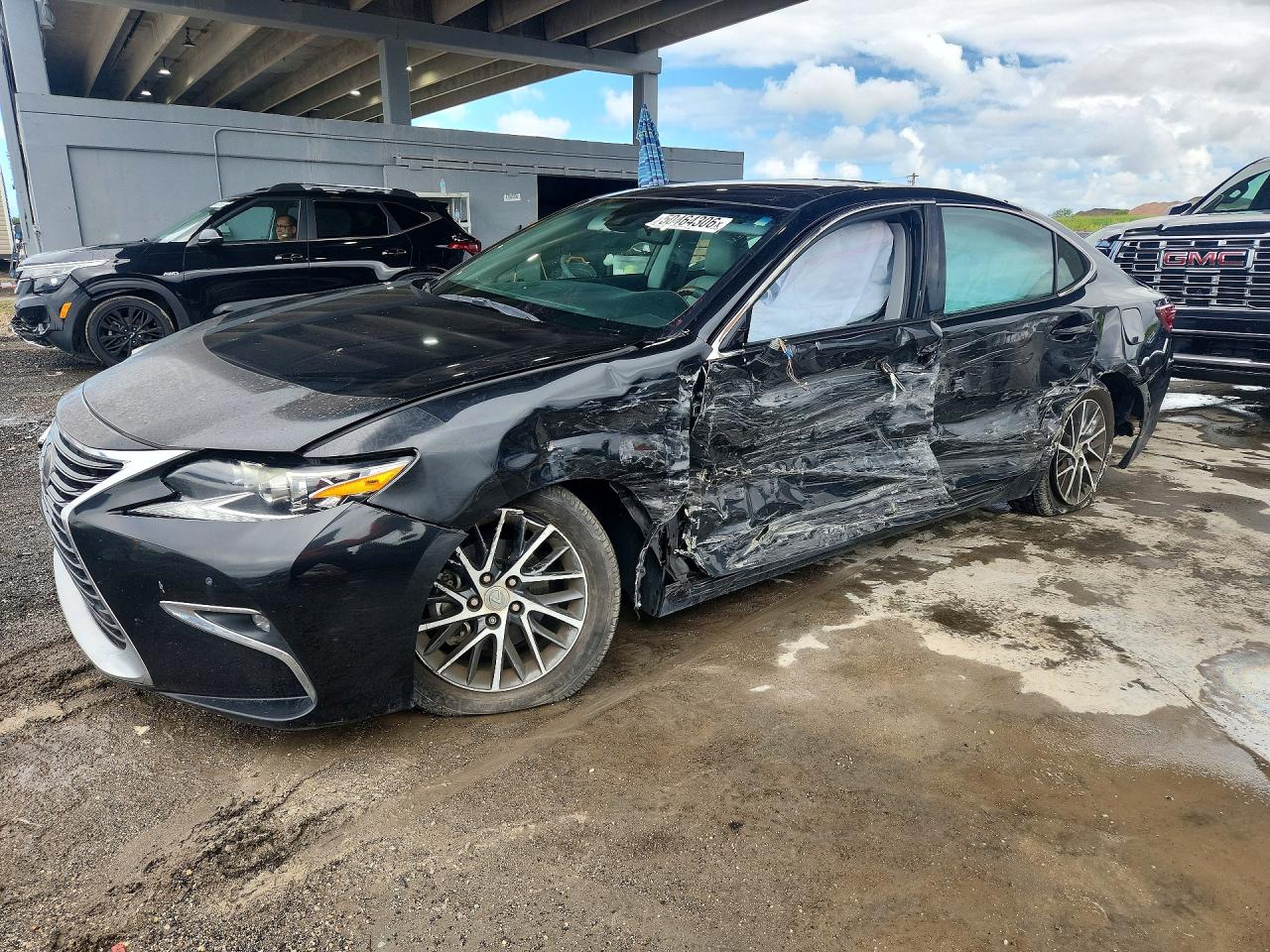 LEXUS ES 2017 — 2