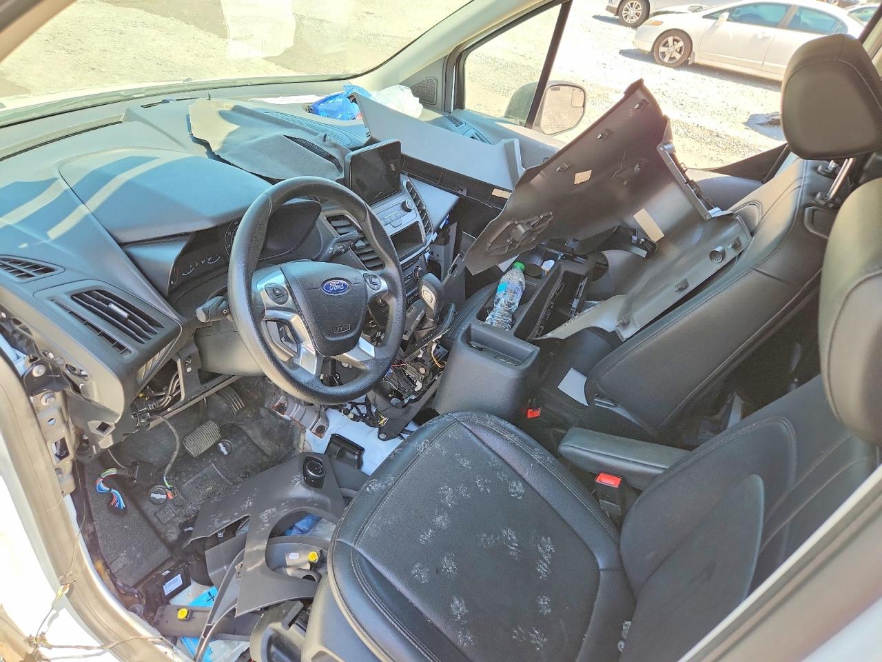 FORD TRANSIT CONNECT 2022 — 9