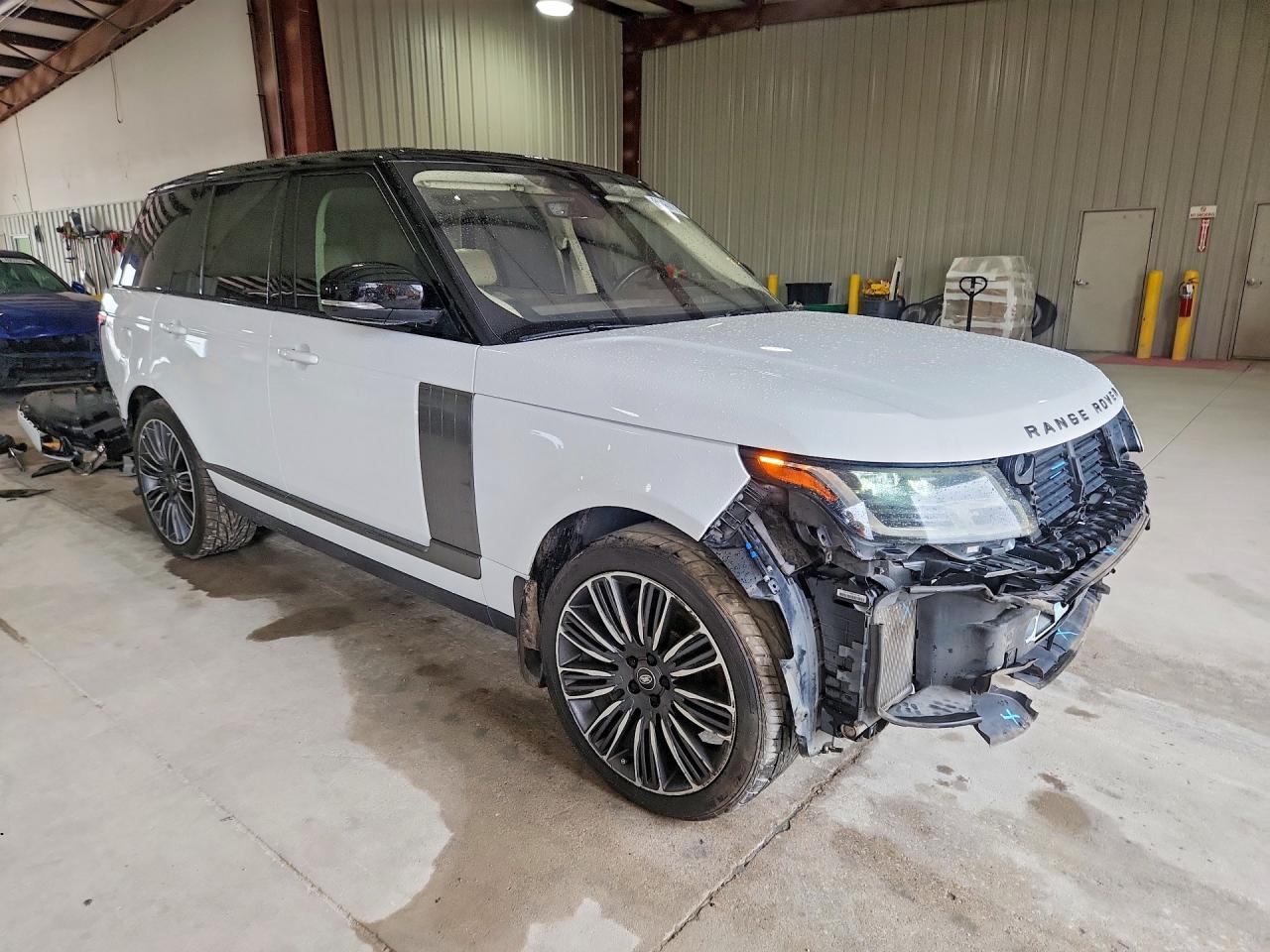 LAND ROVER RANGE ROVER 2022 — 5