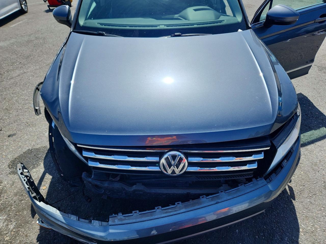 VOLKSWAGEN TIGUAN 2019 — 12