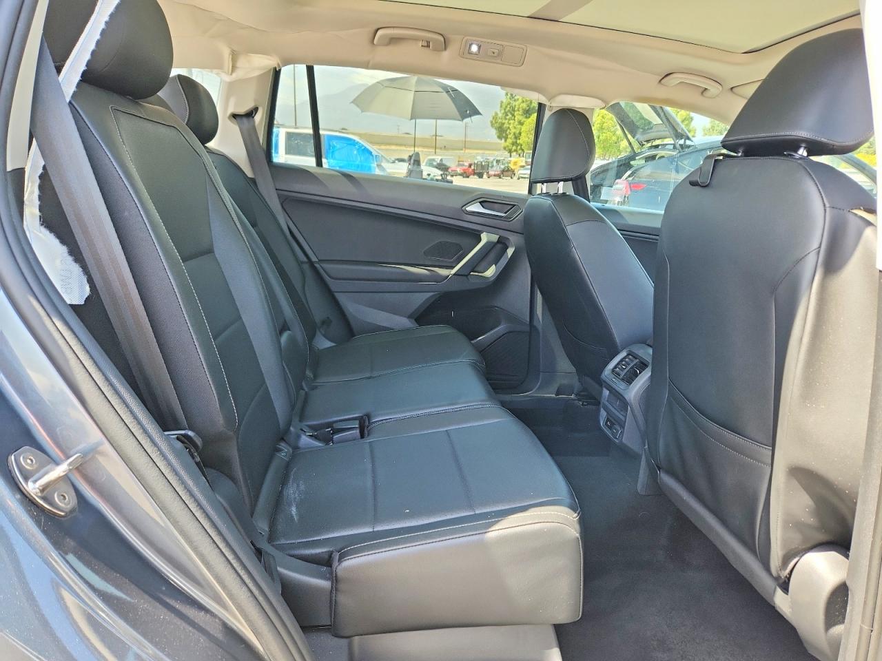 VOLKSWAGEN TIGUAN 2019 — 11