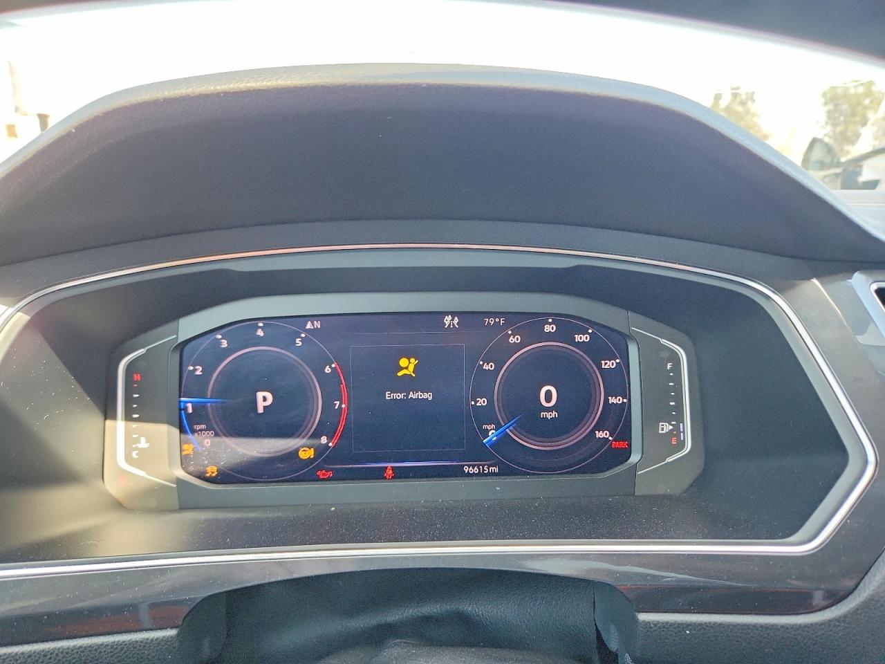 VOLKSWAGEN TIGUAN 2019 — 10