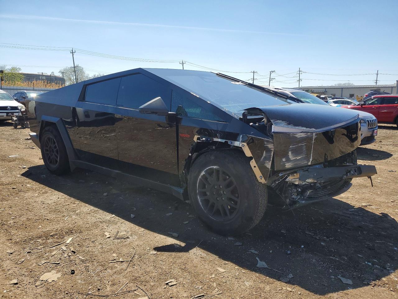 TESLA CYBERTRUCK 2024 — 5