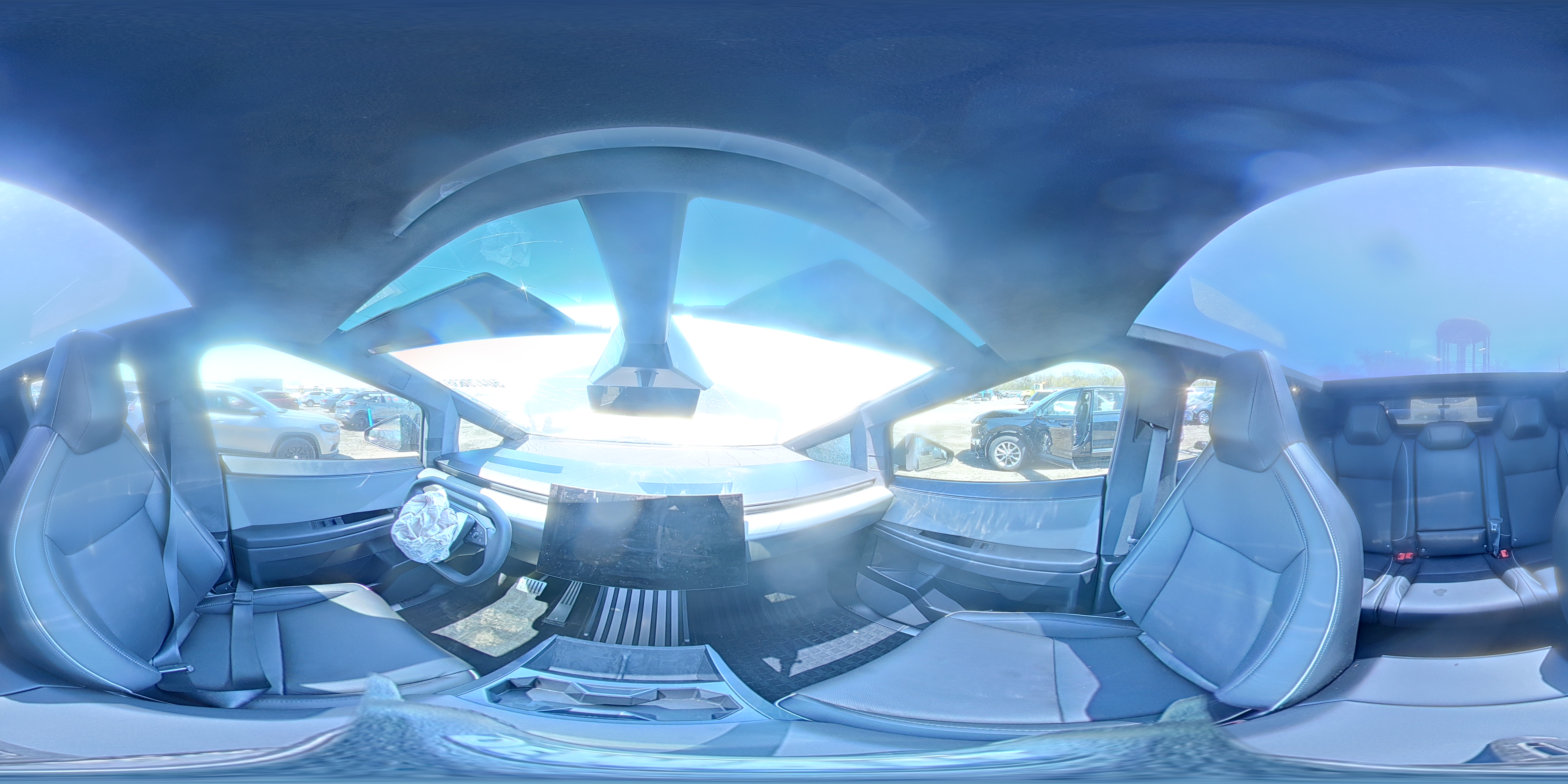 TESLA CYBERTRUCK 2024 — 14