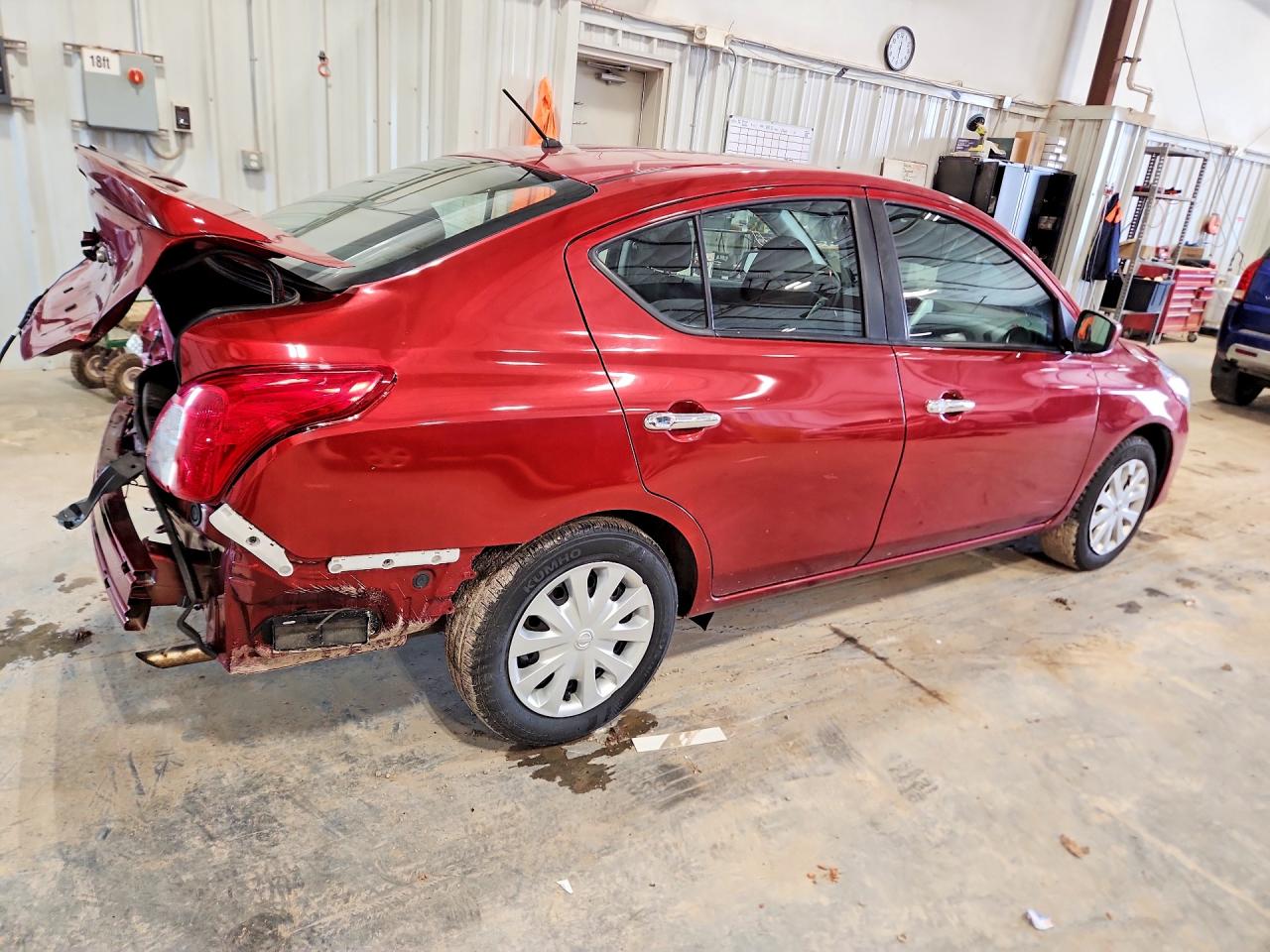 NISSAN VERSA 2019 — 4