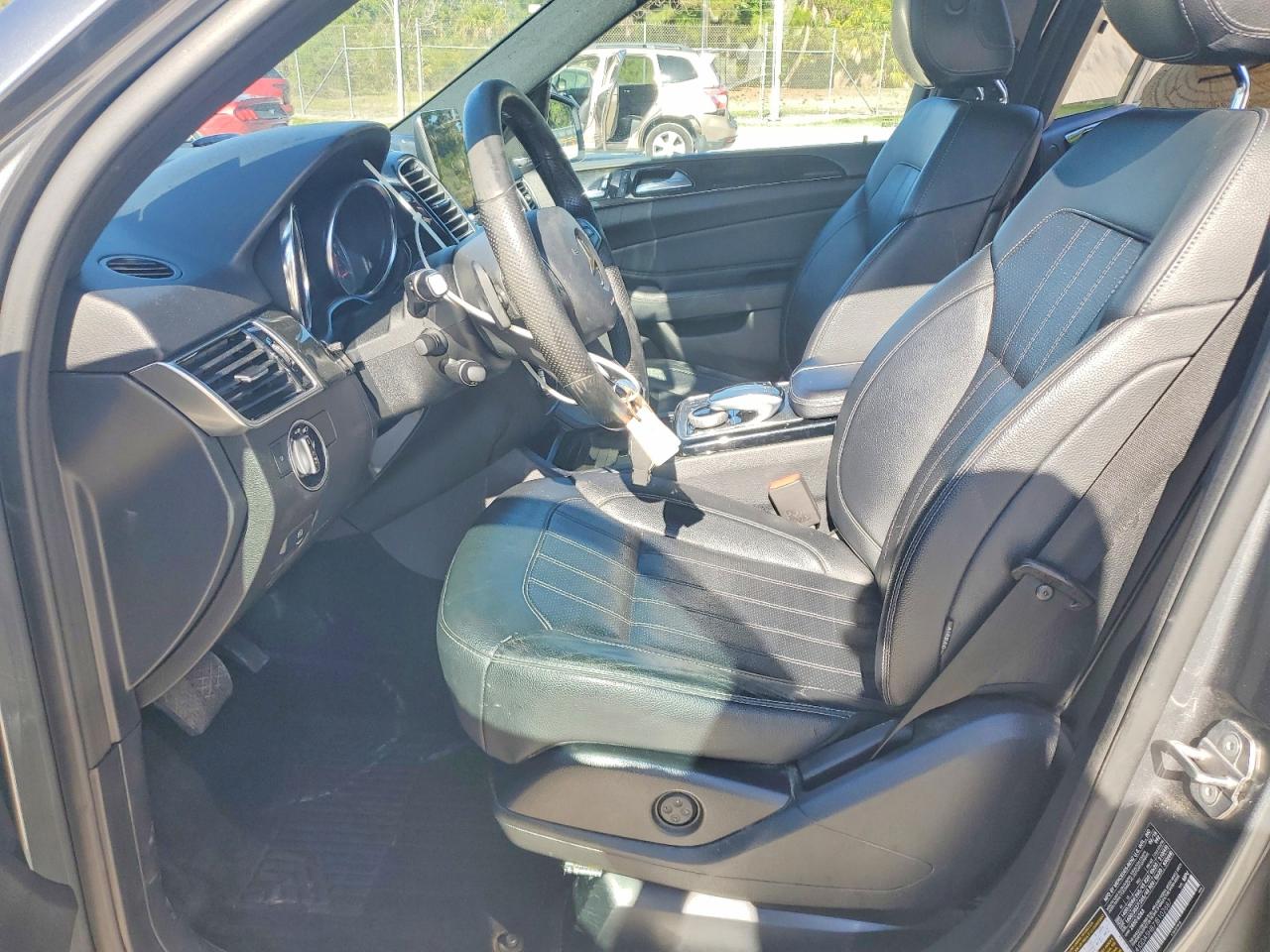 MERCEDES-BENZ GLE 2018 — 8