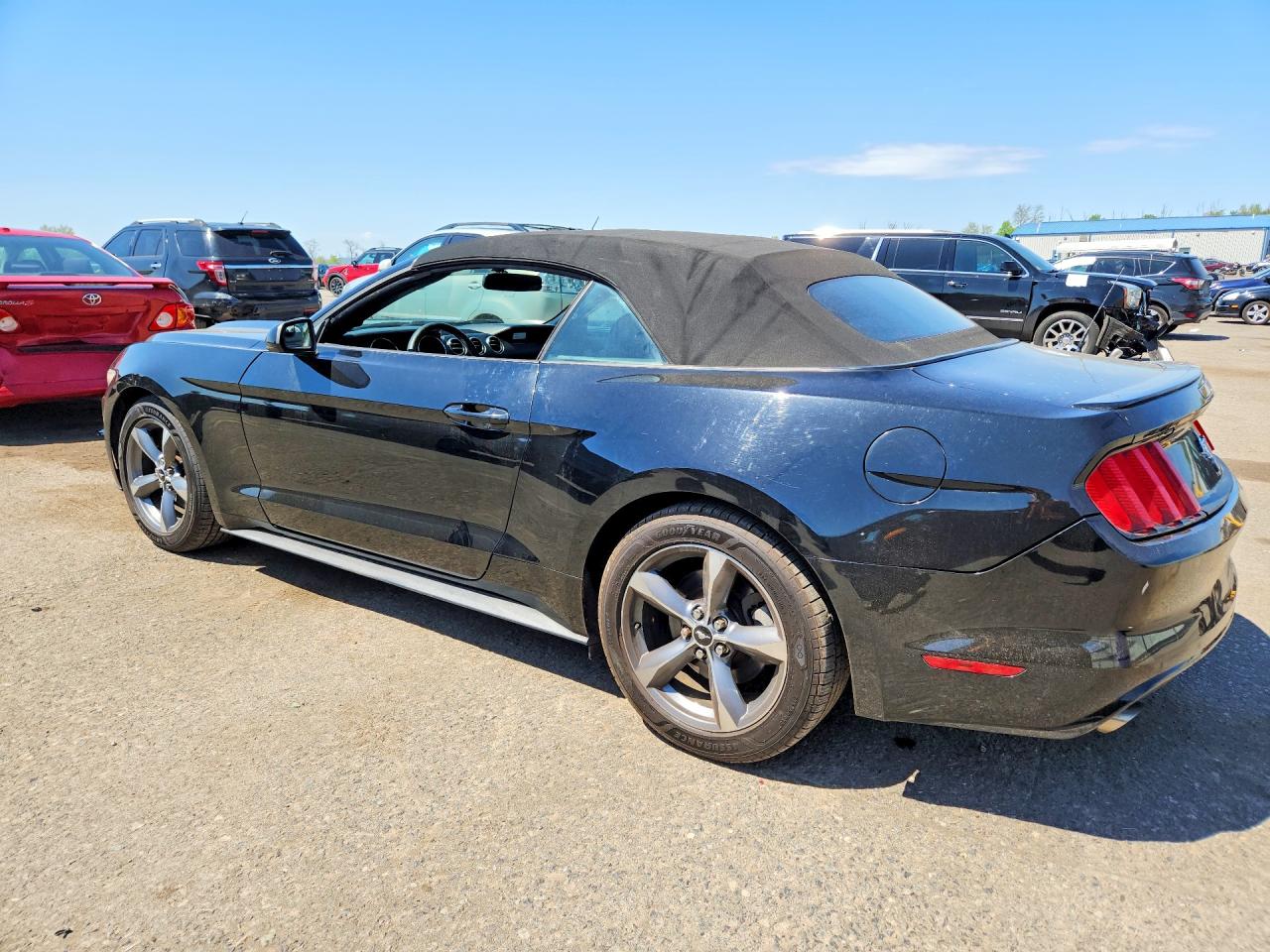 FORD MUSTANG 2015 — 3