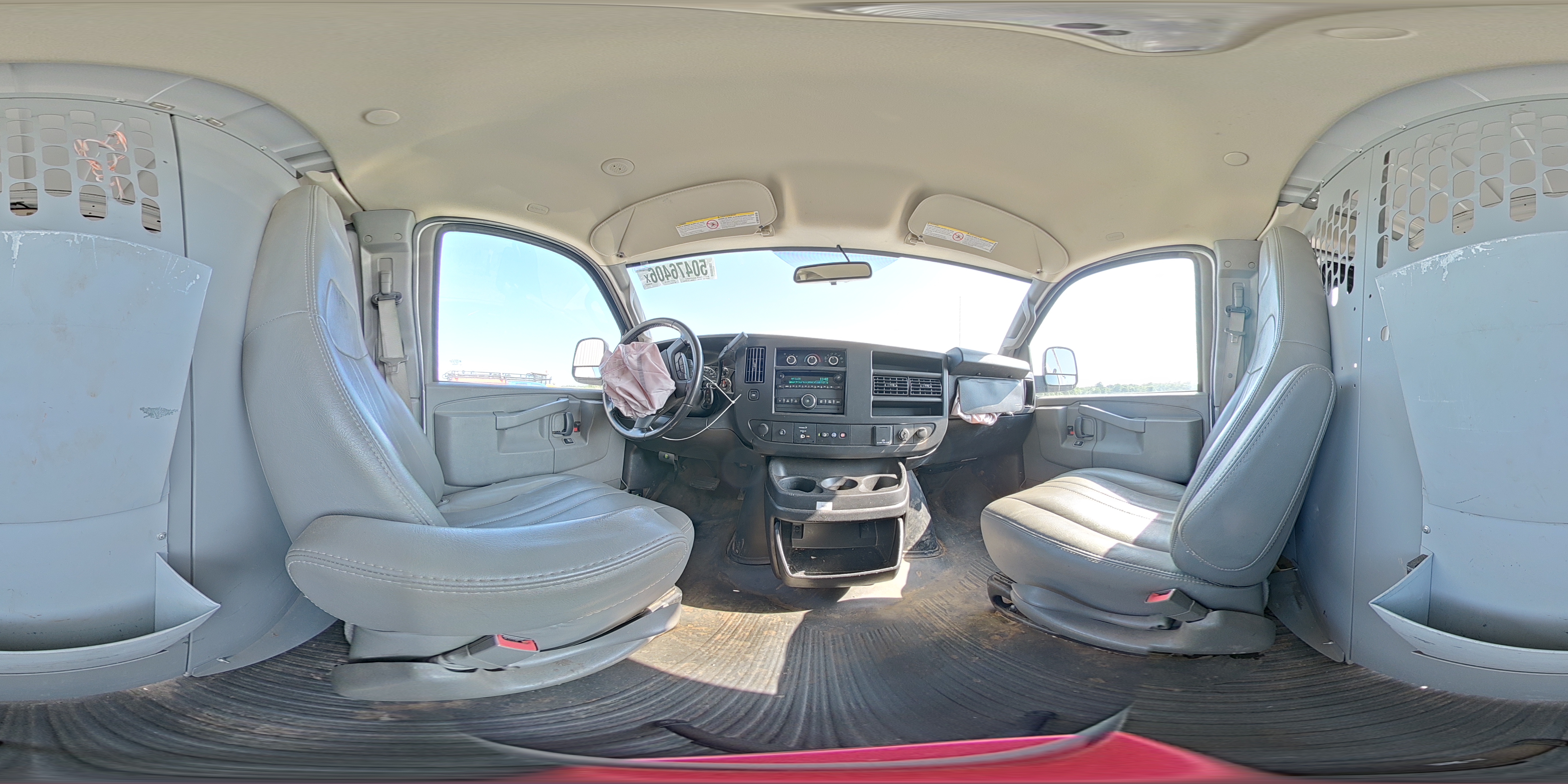 CHEVROLET EXPRESS G2500 2020 — 16
