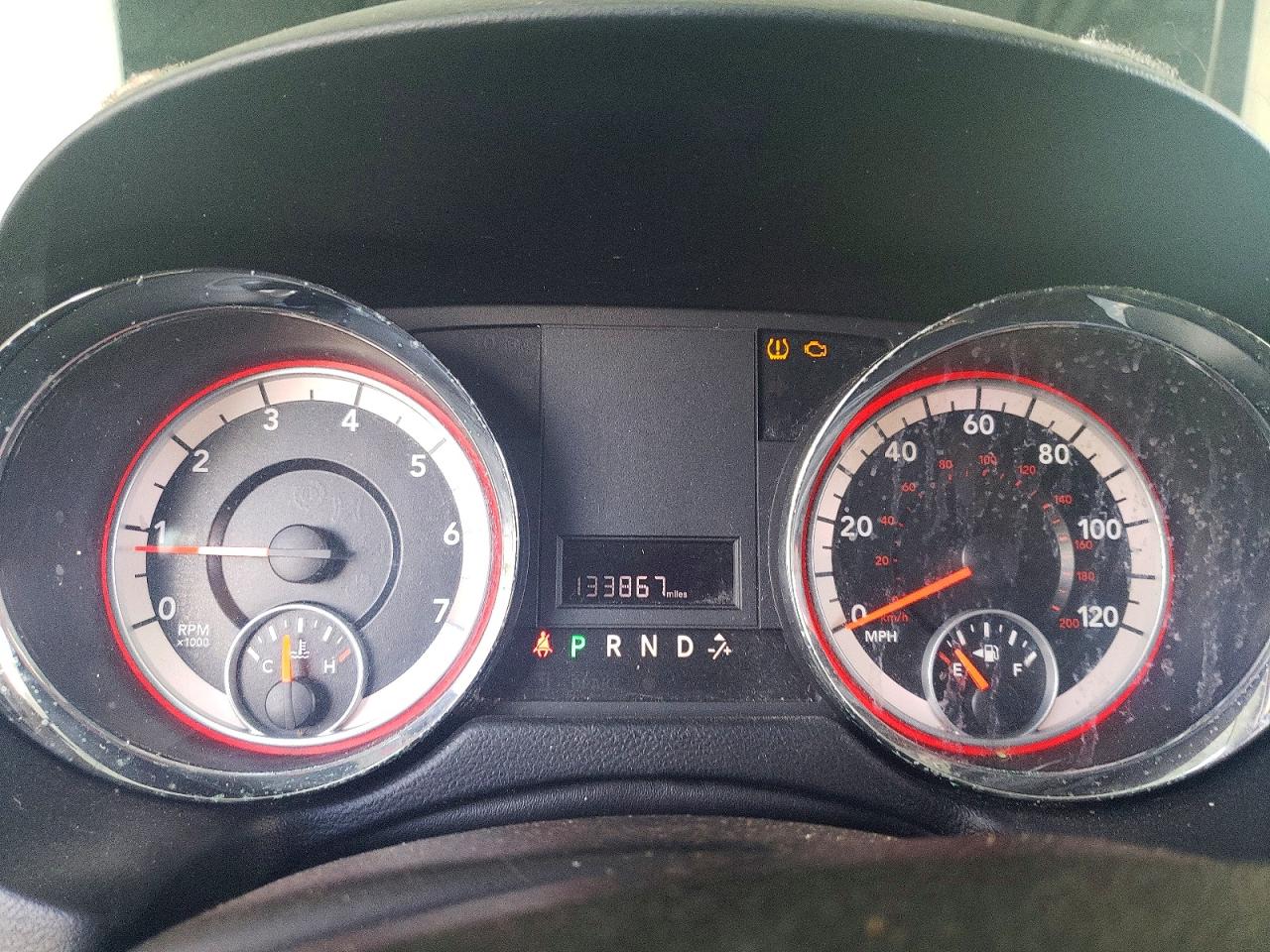 DODGE GRAND CARAVAN 2011 — 10