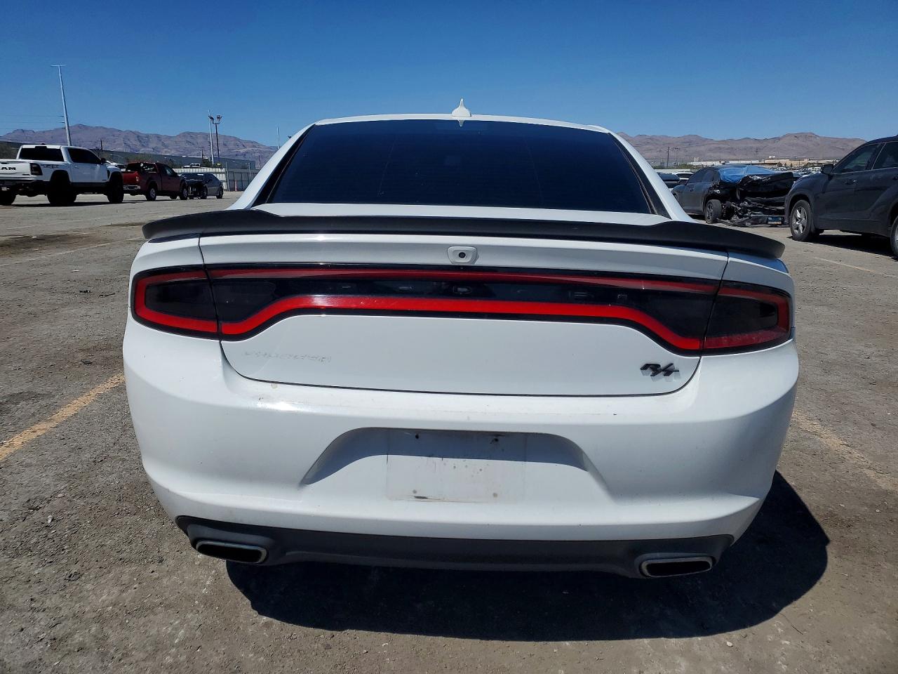 DODGE CHARGER 2017 — 7