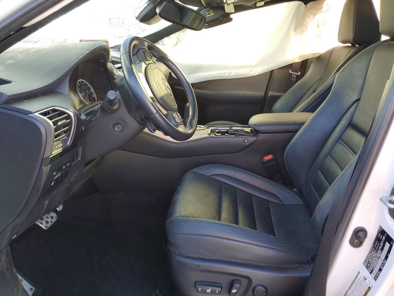 LEXUS NX 300 2021 — 8