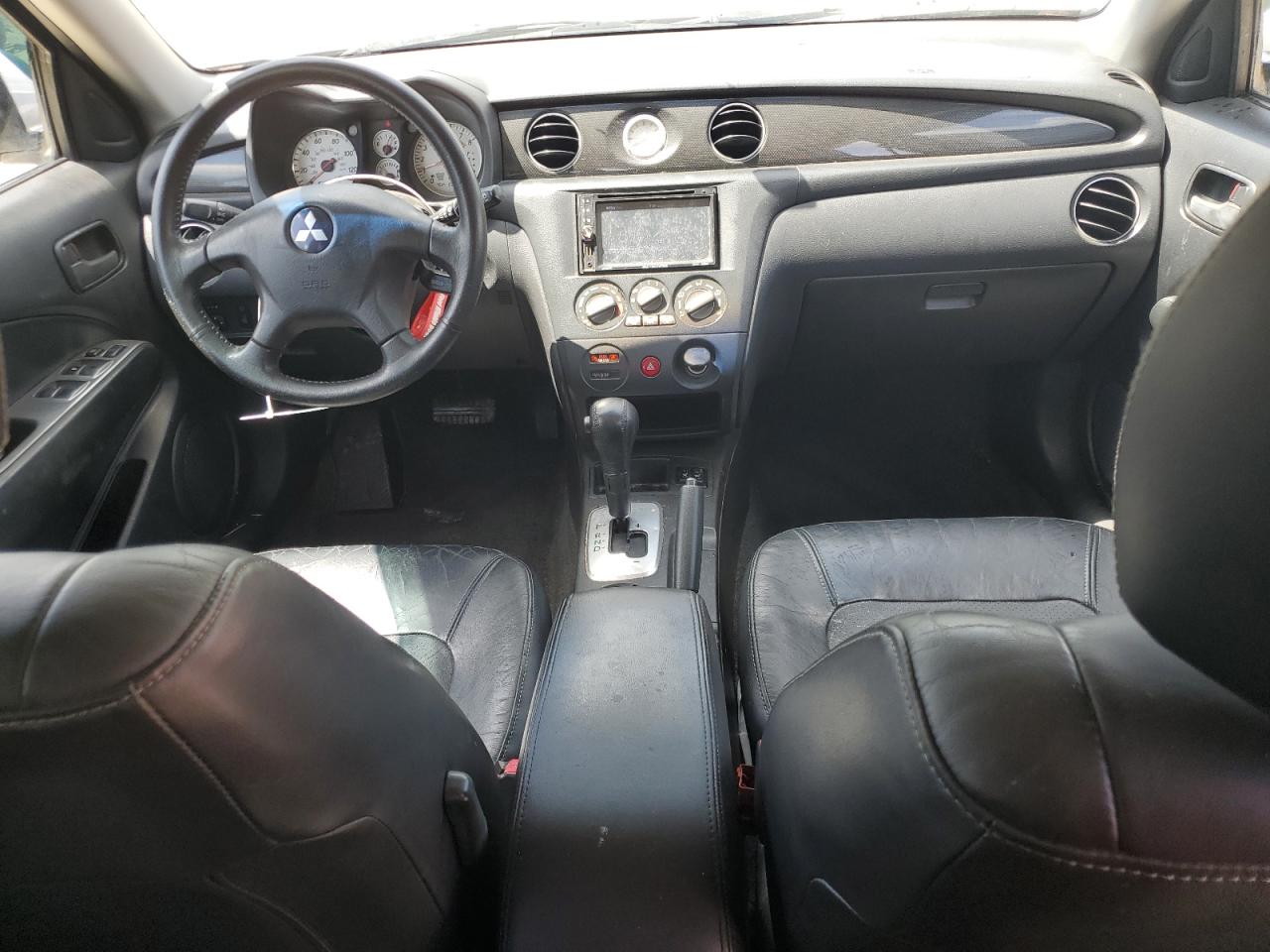MITSUBISHI OUTLANDER 2005 — 9