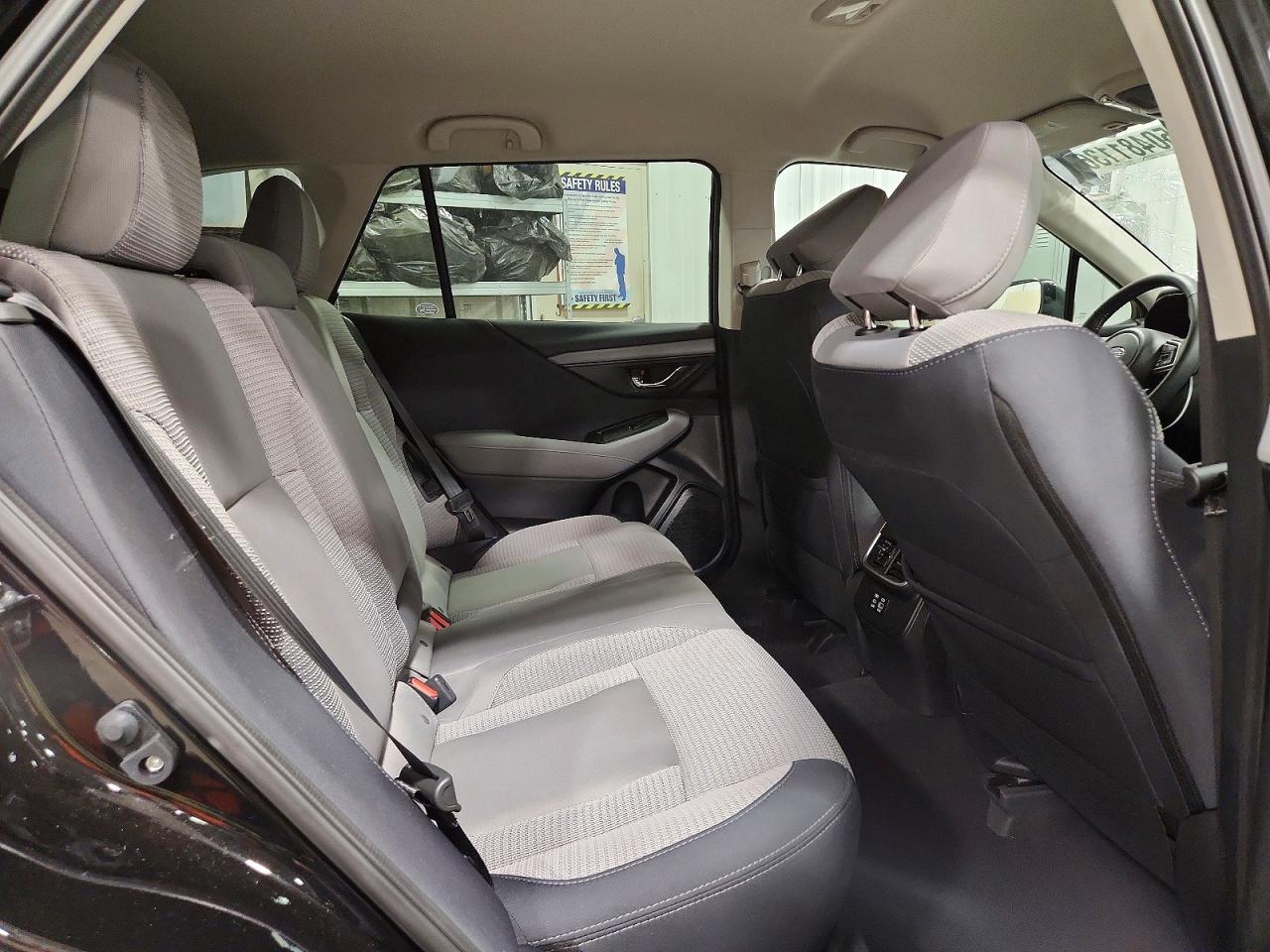 SUBARU OUTBACK 2025 — 12